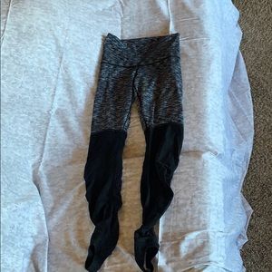 Lululemon Barre Stirrup legging